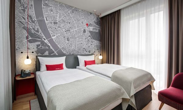 IntercityHotel Budapest hotel in Budapest
