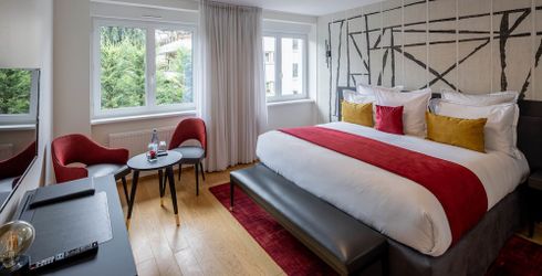 hotel room image