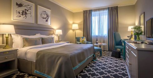 hotel room image