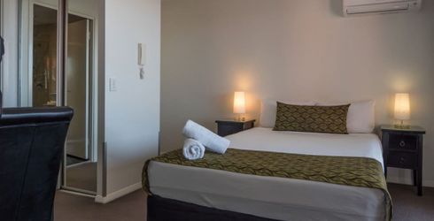 hotel room image