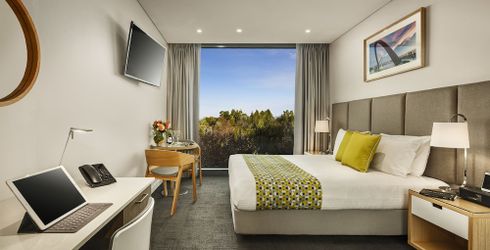 hotel room image