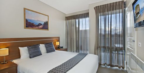 hotel room image