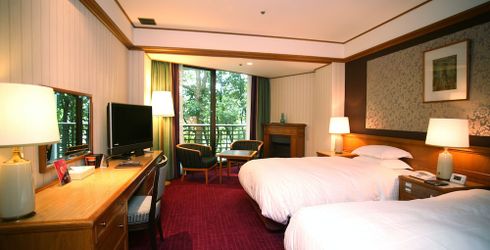 hotel room image