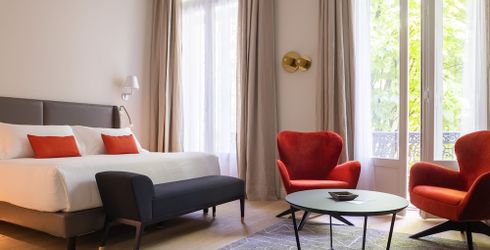 hotel room image