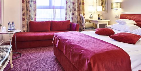 hotel room image