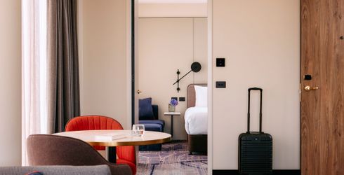 hotel room image