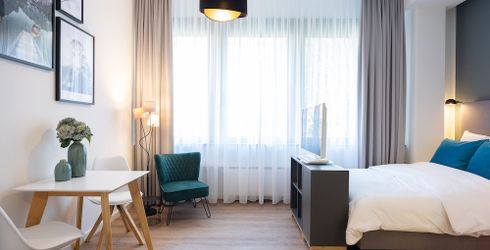hotel room image
