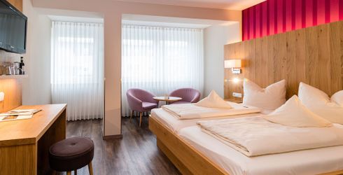 hotel room image