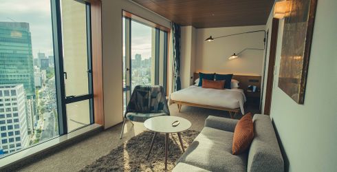 hotel room image