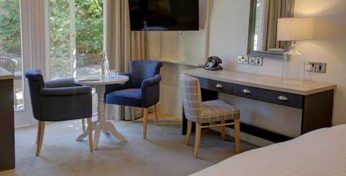 hotel room image