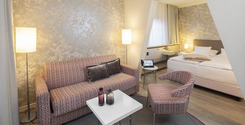 hotel room image