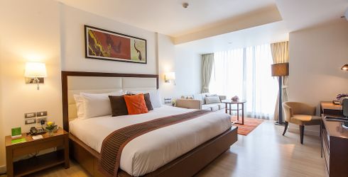 hotel room image