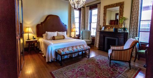 hotel room image