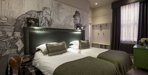 hotel room image