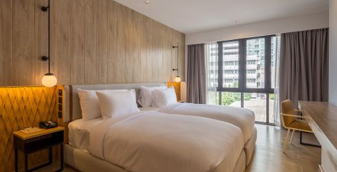hotel room image