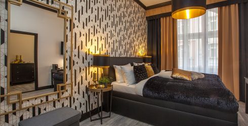 hotel room image