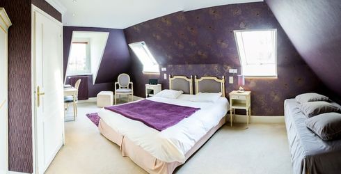 hotel room image
