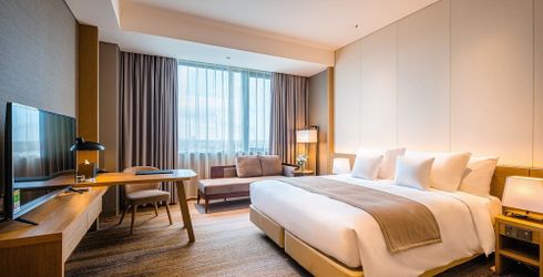 hotel room image