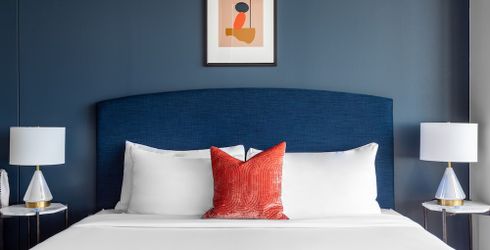 hotel room image
