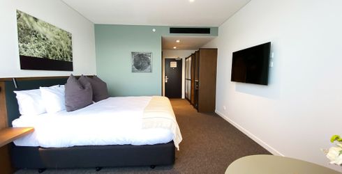 hotel room image