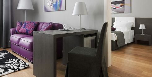 hotel room image