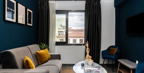 hotel room image