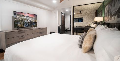 hotel room image