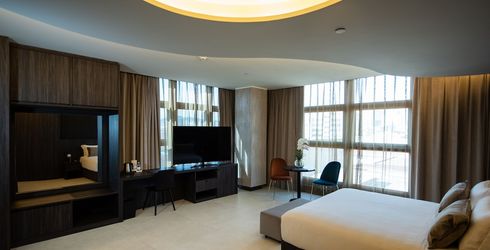 hotel room image