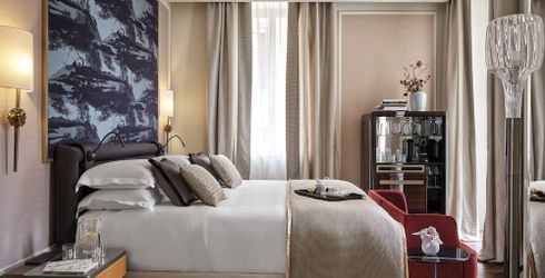 hotel room image