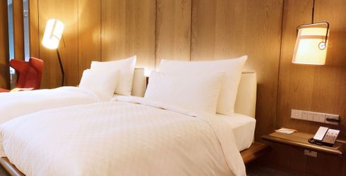 hotel room image