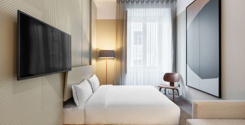 hotel room image