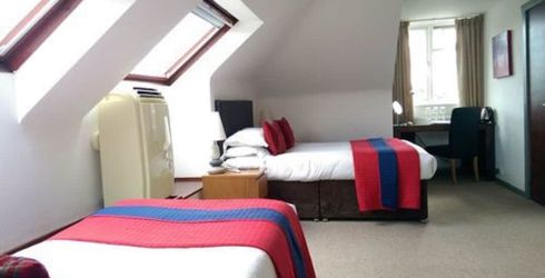 hotel room image
