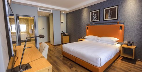 hotel room image