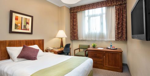 hotel room image