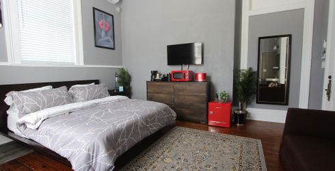 hotel room image