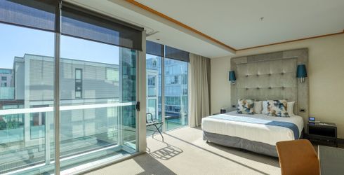 hotel room image