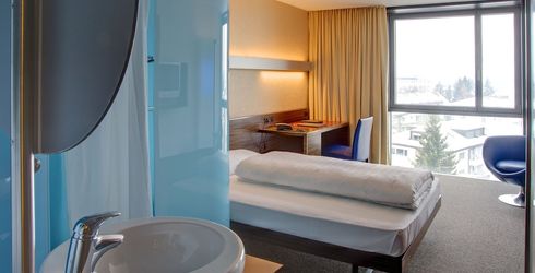 hotel room image