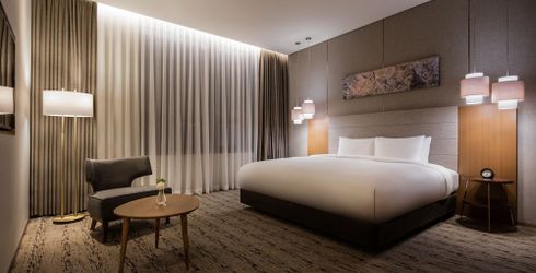 hotel room image