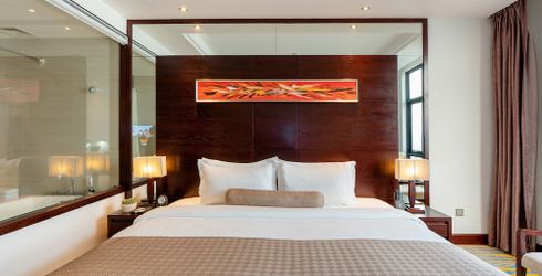 hotel room image