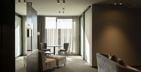 hotel room image