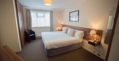 hotel room image
