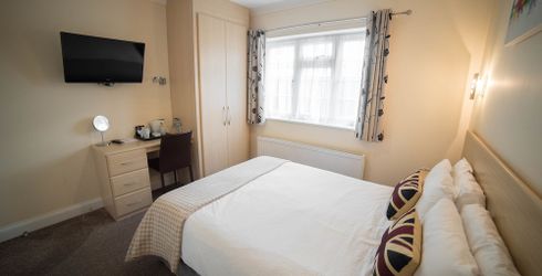 hotel room image