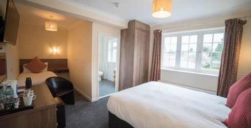hotel room image