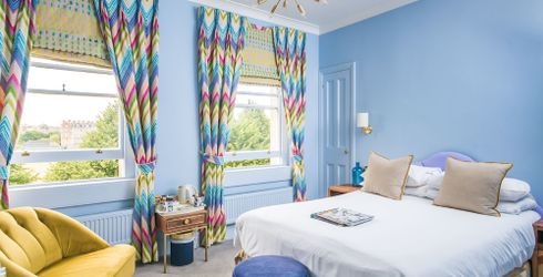 hotel room image