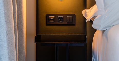 hotel room image