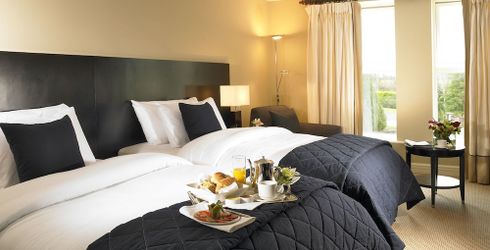 hotel room image