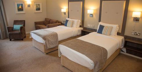 hotel room image