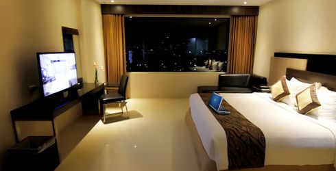 hotel room image