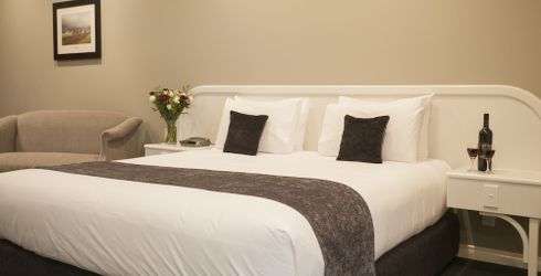 hotel room image