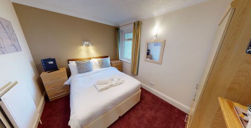 hotel room image